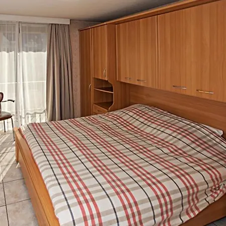 Zeedijk Apartment *