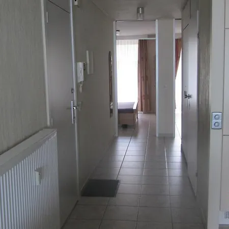 Apartment Zeedijk